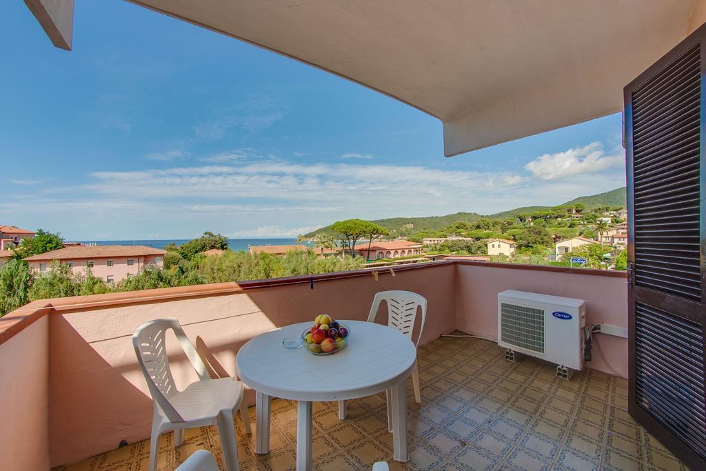 Hotel Del Golfo - Dependance Procchio  Ruang foto