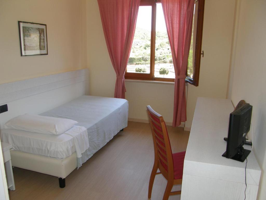 Hotel Del Golfo - Dependance Procchio  Ruang foto